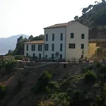 Residenza La Scogliera Di Rio Albano