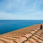 Lägenhet Residenza La Scogliera Di Rio Albano *