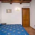 Residenza La Scogliera Di Rio Albano Lägenhet