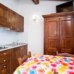 Lägenhet Residenza La Scogliera Di Rio Albano Rio Marina