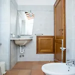 Lägenhet Residenza La Scogliera Di Rio Albano *