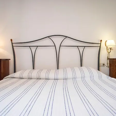 Residenza La Scogliera Di Rio Albano Apartment