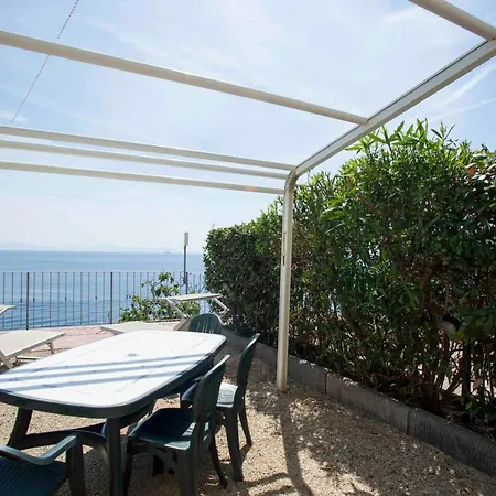 Residenza La Scogliera Di Rio Albano Apartment Rio Marina