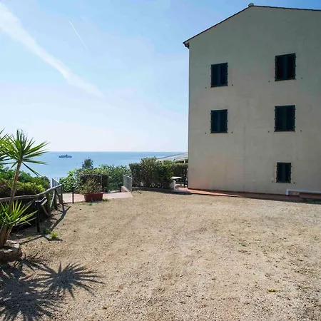 Residenza La Scogliera Di Rio Albano *