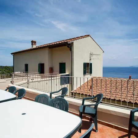 Apartment Residenza La Scogliera Di Rio Albano